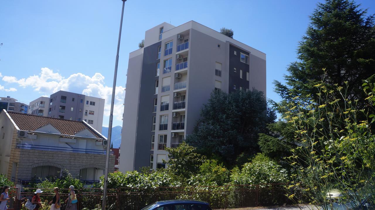 Apartments Lora Bokeljske Brigade Budva Exterior foto